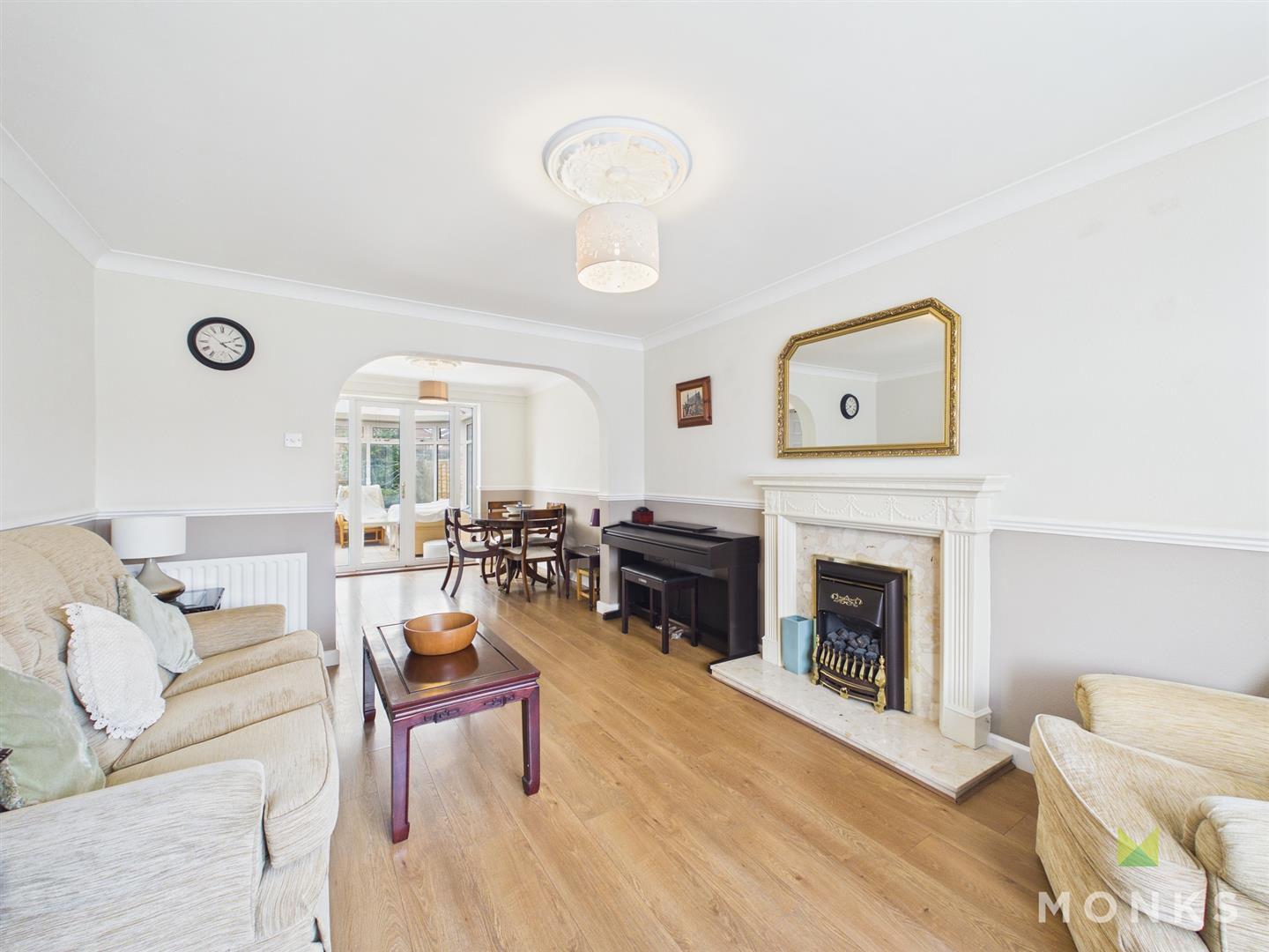 3 Oswell Road, Shrewsbury, SY2 5YL For Sale